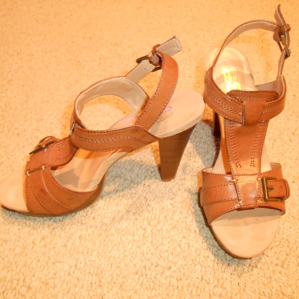 Cognac Sandals